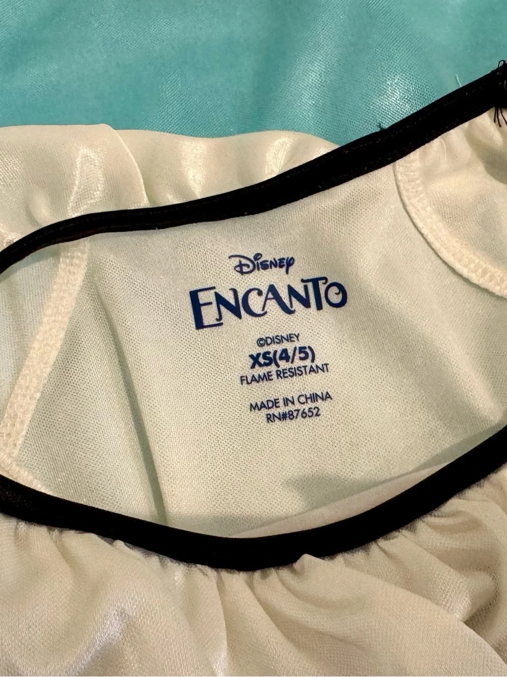 Disney Encanto Nightgown - Picture 3 of 3